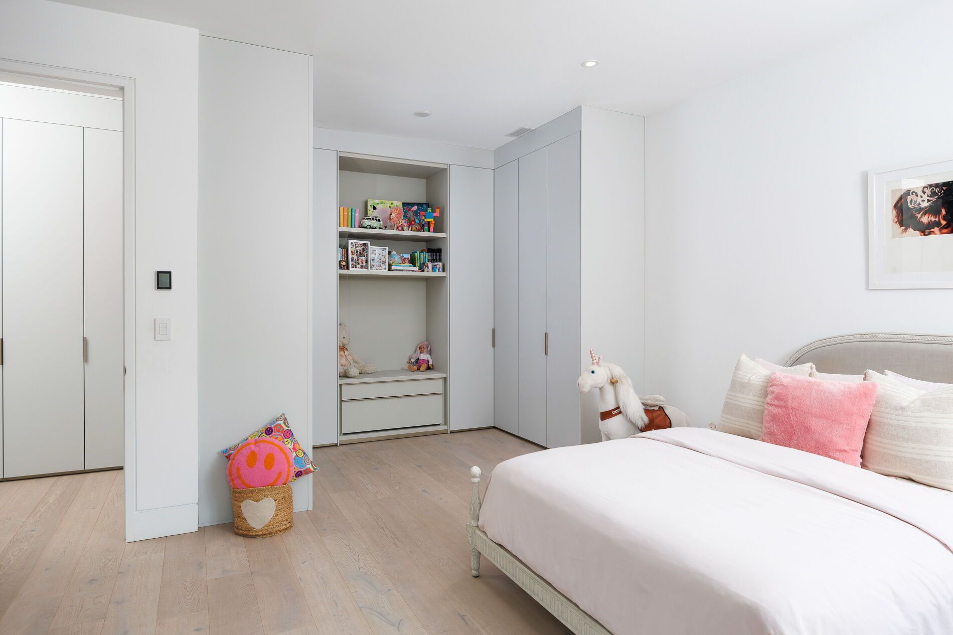 5 Dewbourne Avenue