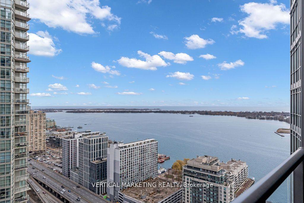 2 Bedrooms Condo at 11 Brunel, Toronto For sale