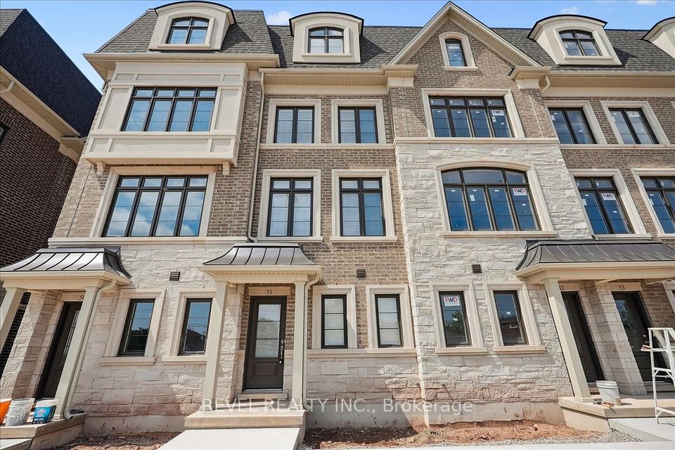 2150 Trafalgar Road