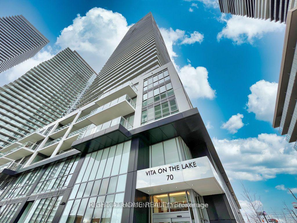 1 Bedroom Condo at 70 Annie Craig, Toronto For sale