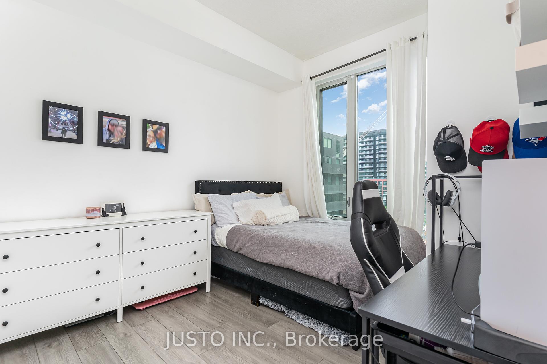 3 Bedrooms Condo at 565 Wilson, Toronto For sale