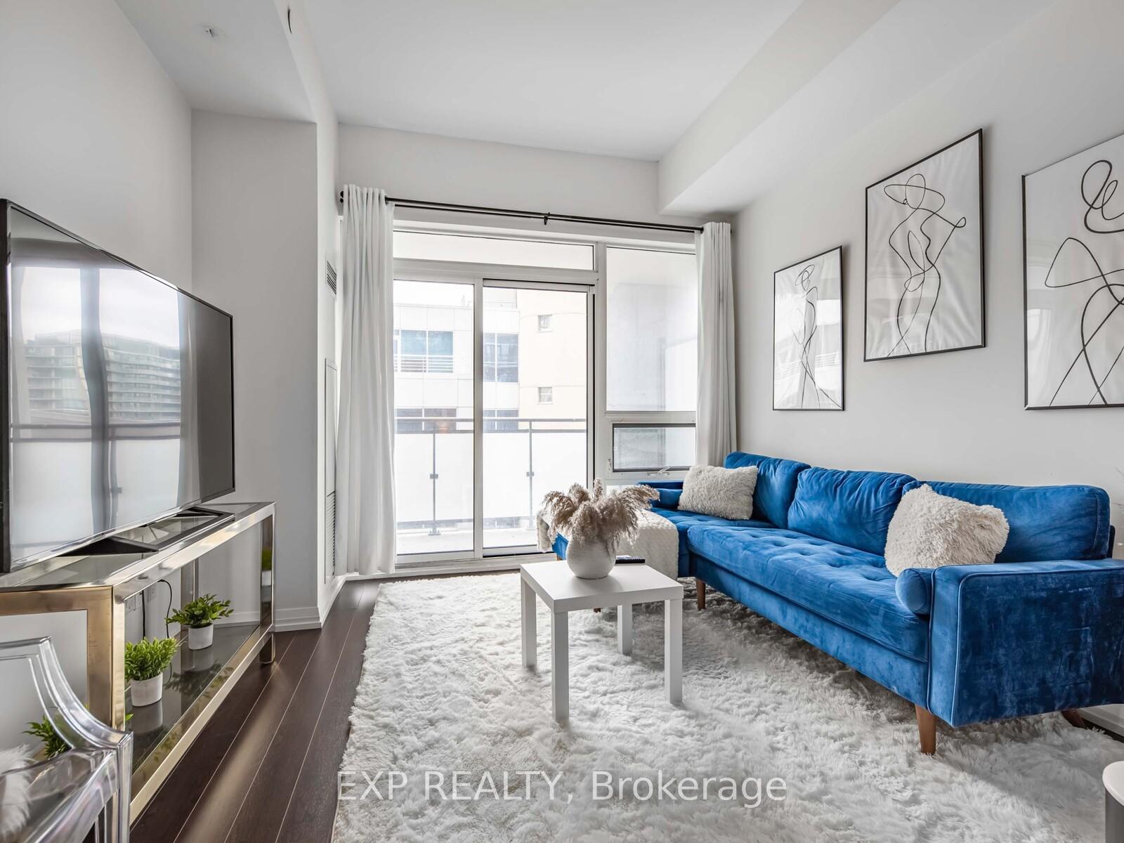 2 Bedrooms Condo at 460 Adelaide, Toronto For sale