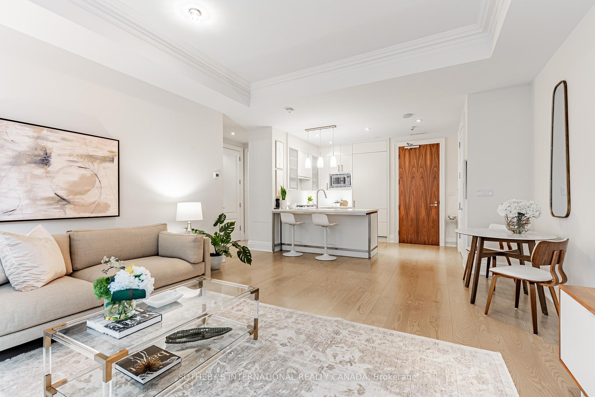 1 Bedroom Condo at 55 Scollard, Toronto For sale