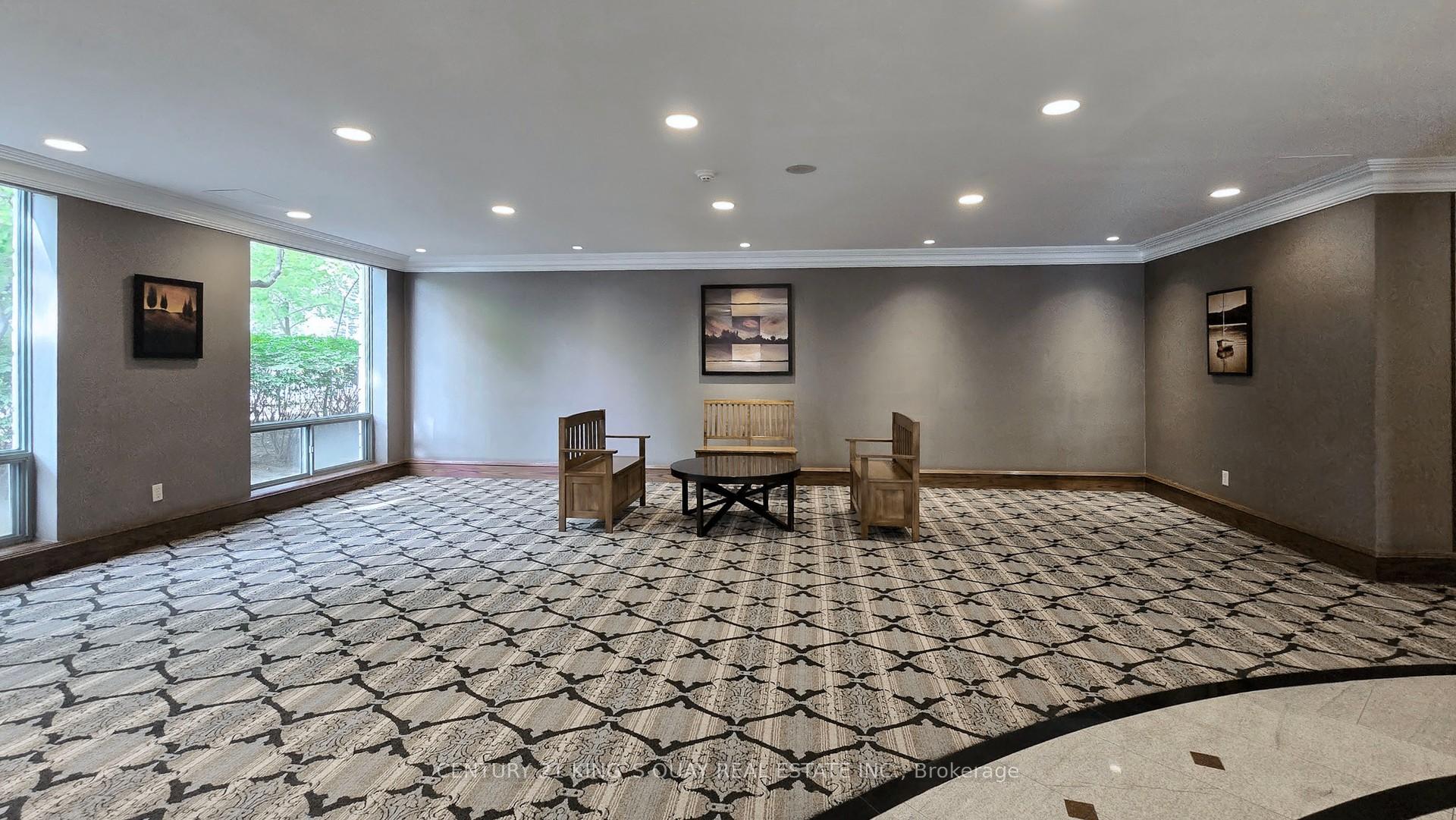 2 Bedrooms Condo at 18 Pemberton, Toronto For sale