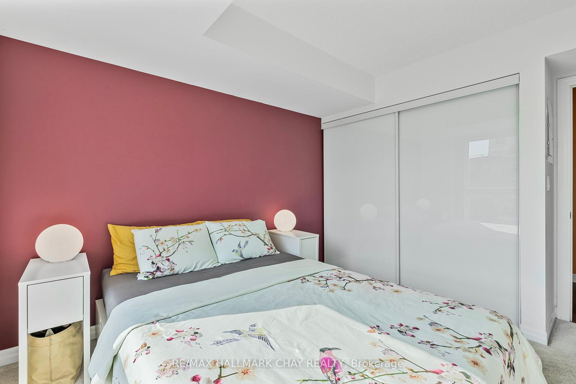 2 Bedrooms Condo at 80 Esther Lorrie, Toronto For sale
