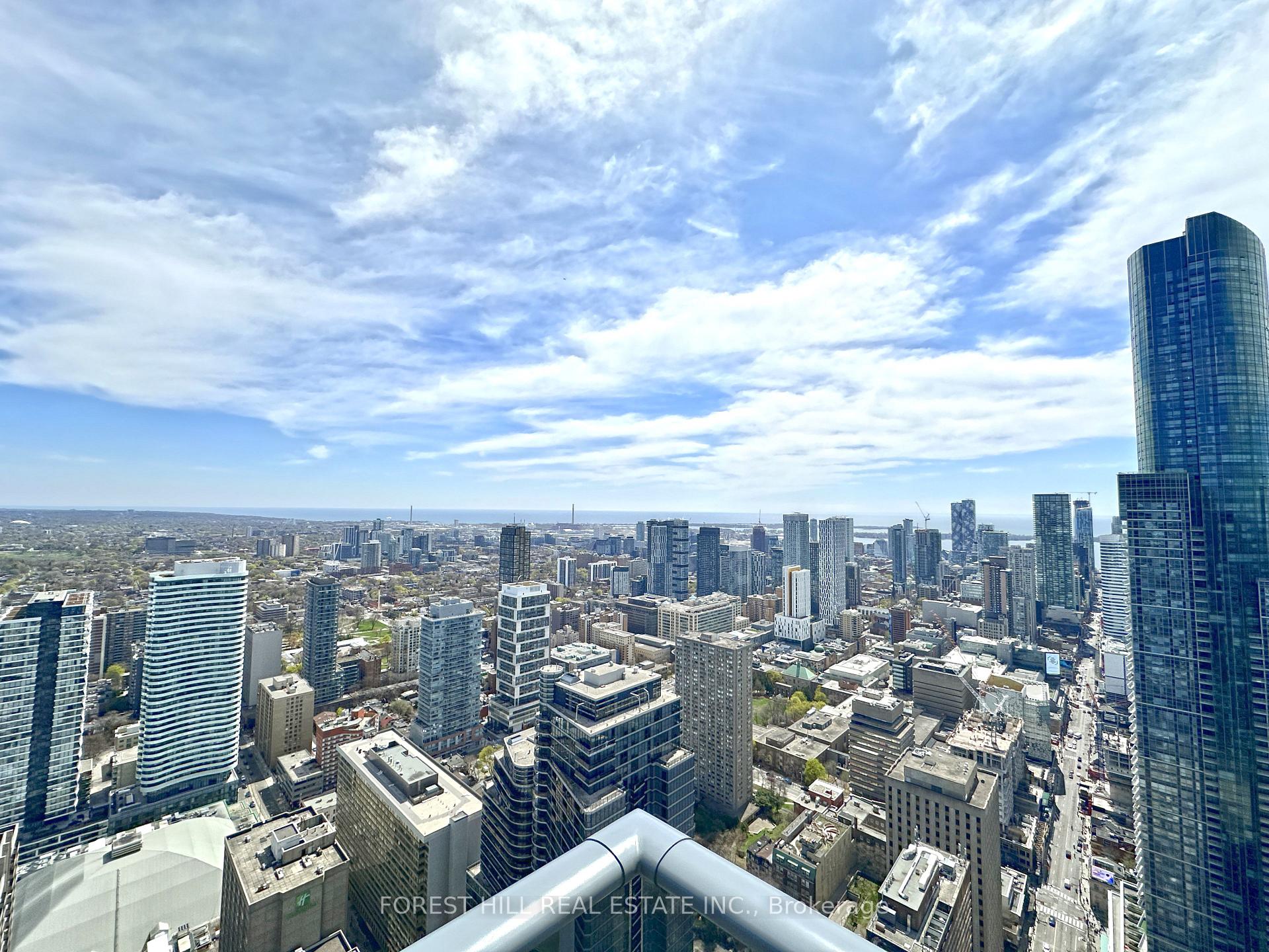 1 Bedroom Condo at 7 Grenville, Toronto For sale