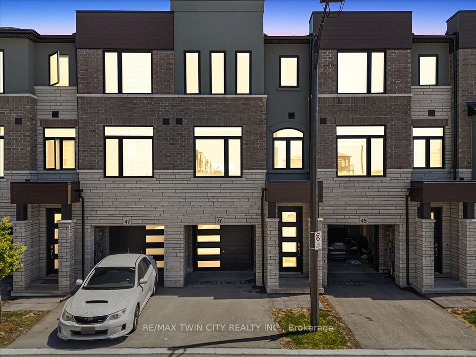290 Equestrian Way