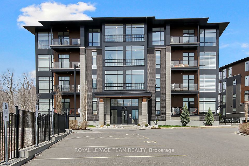110 Cortile Private