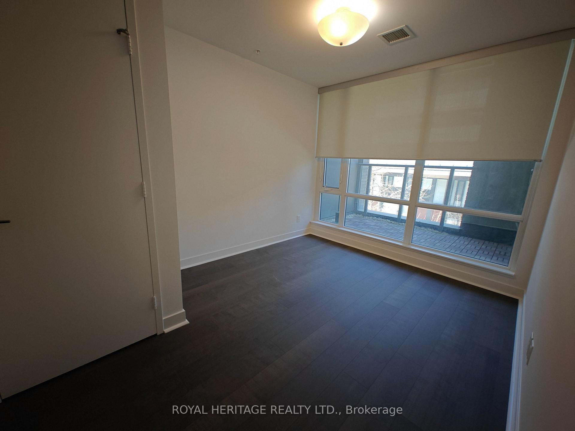1 Bedroom Condo at 455 Front,  Toronto For sale