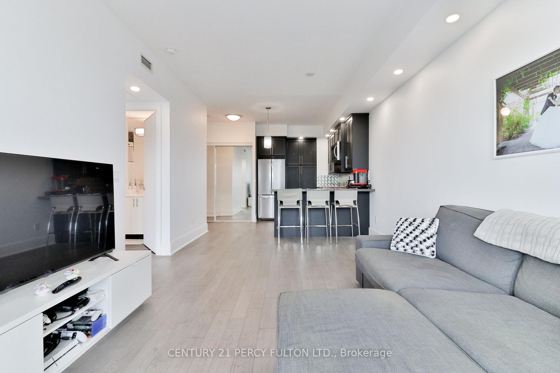 1 Bedroom Condo at 181 Wynford, Toronto For sale