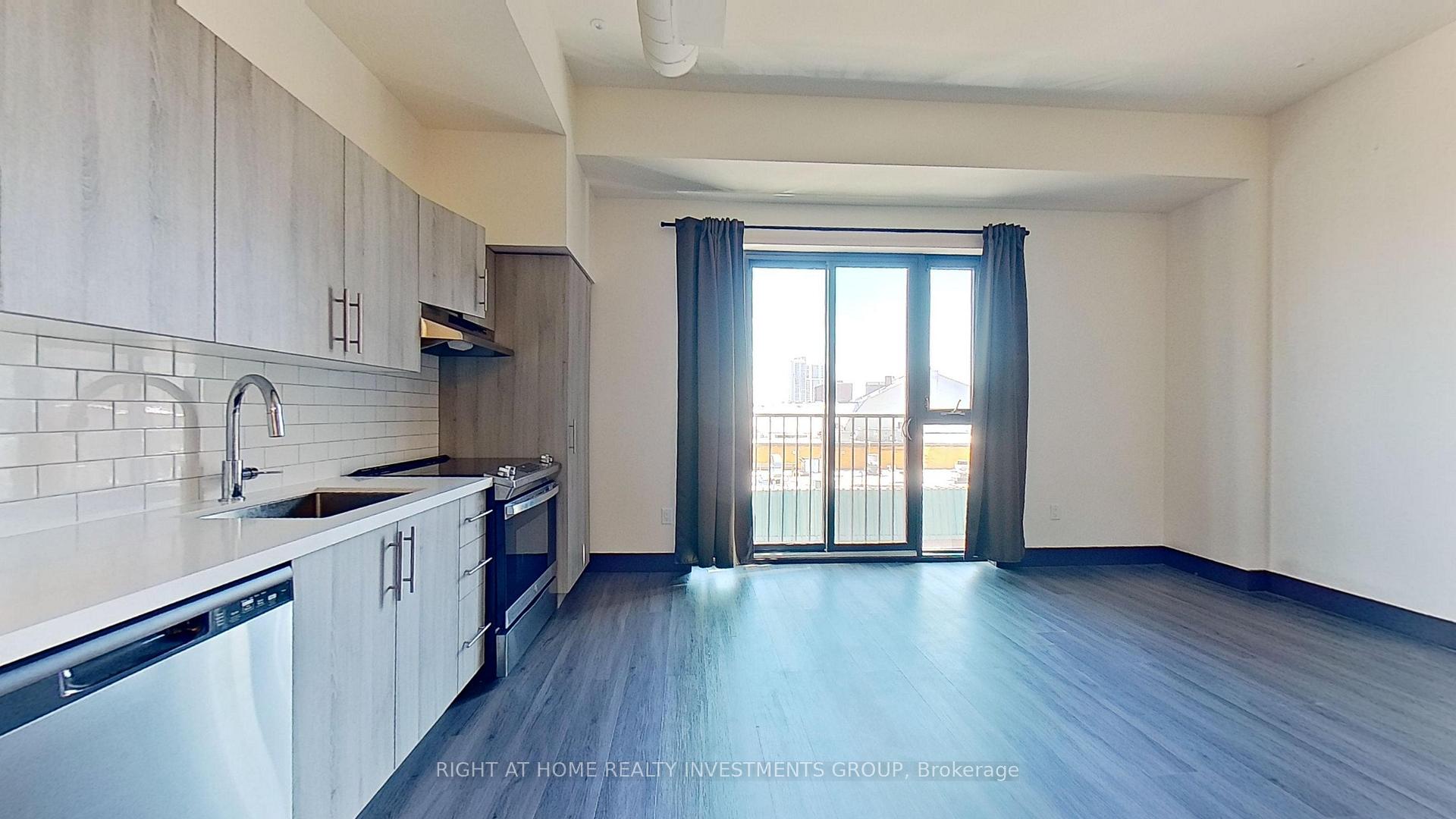 1 Bedroom Condo at 121 King, Hamilton For sale