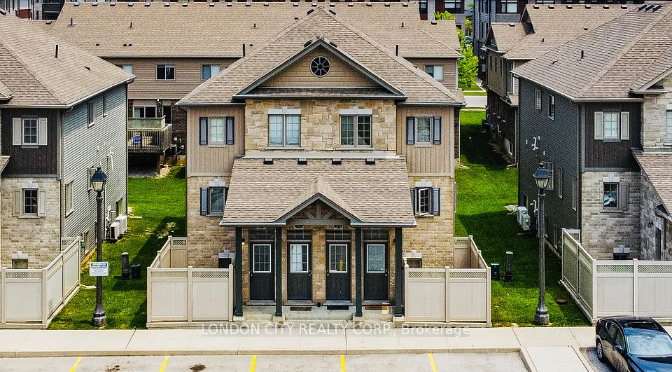 3200 Singleton