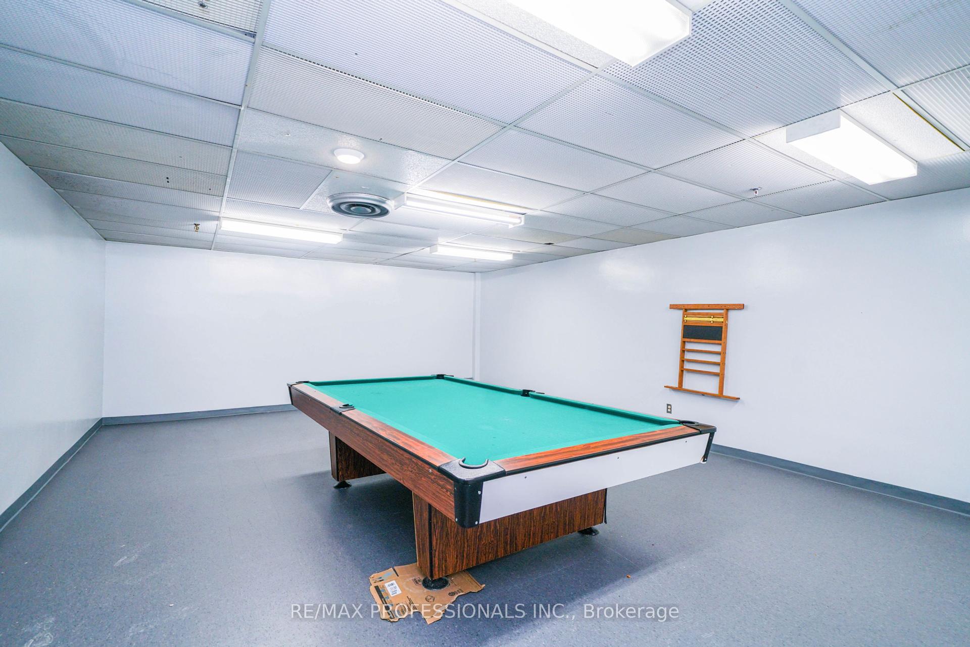 3 Bedrooms Condo at 362 The East Mall, Toronto For sale