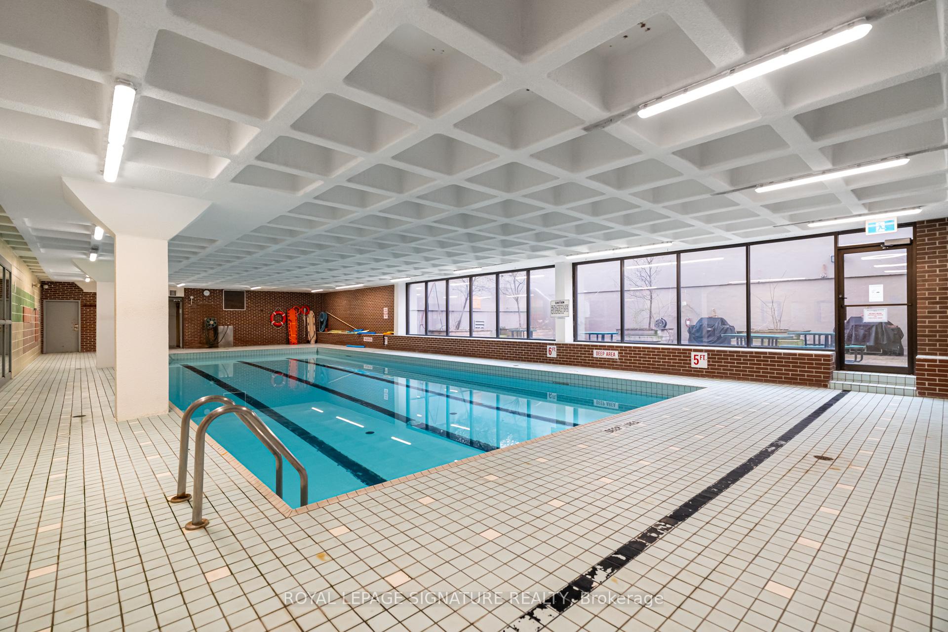 Condo at 40 Homewood, Toronto For sale