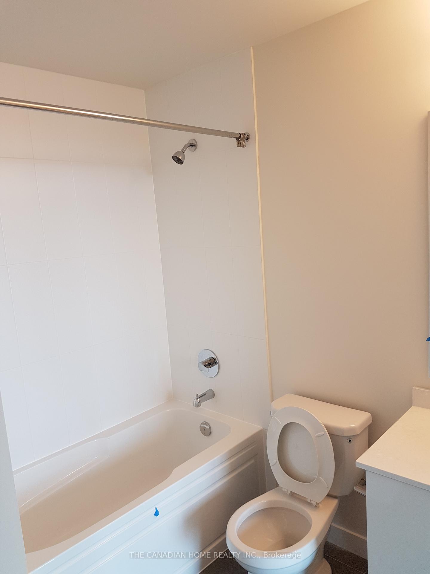 2 Bedrooms Condo at 3975 GRAND PARK, Mississauga For sale