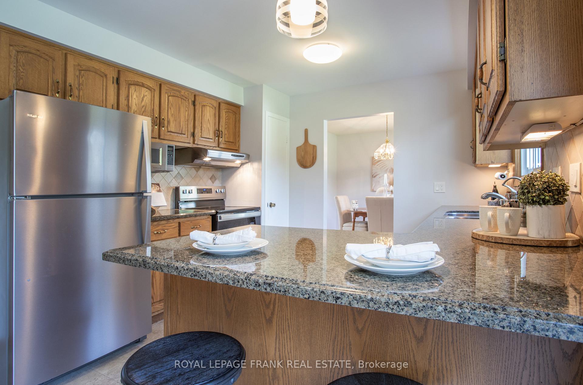 Photo of 15 Sunicrest Court, Clarington, ON L1C 3V3