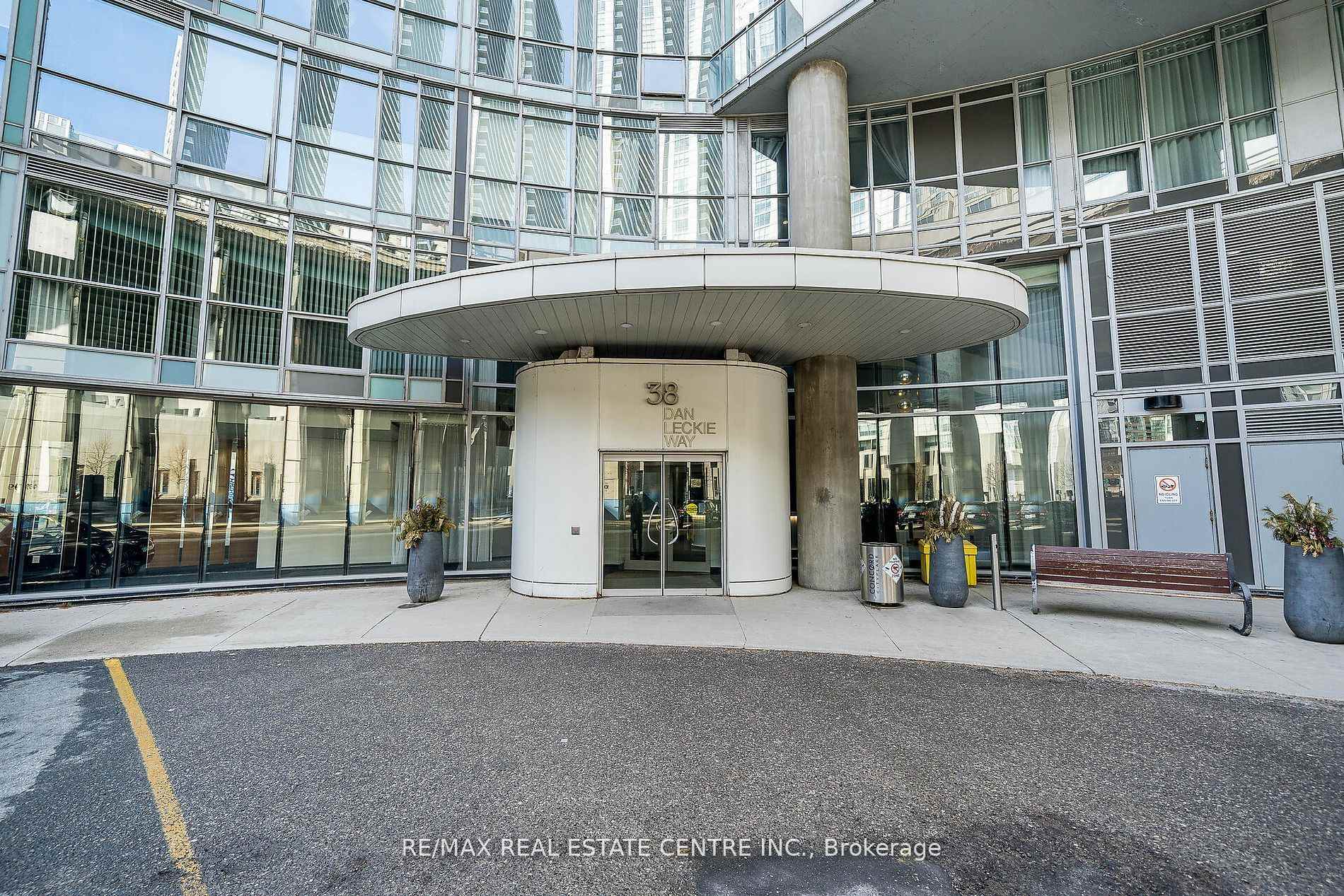 1 Bedroom Condo at 38 Dan Leckie, Toronto For sale