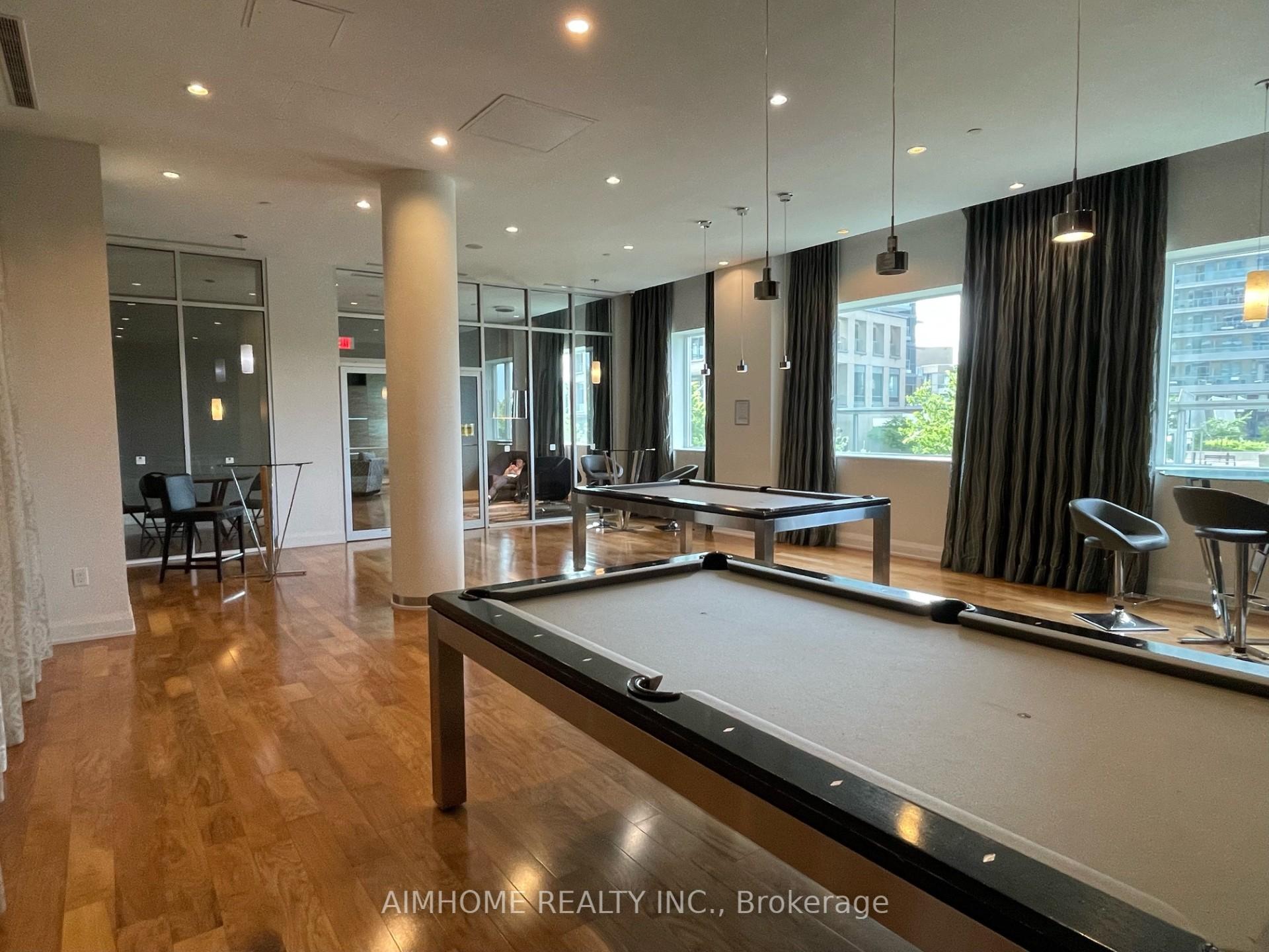 2 Bedrooms Condo at 66 Forest Manor, Toronto For sale