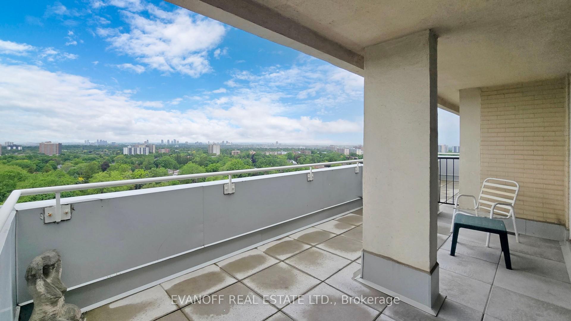 3 Bedrooms Condo at 3311 Kingston, Toronto For sale