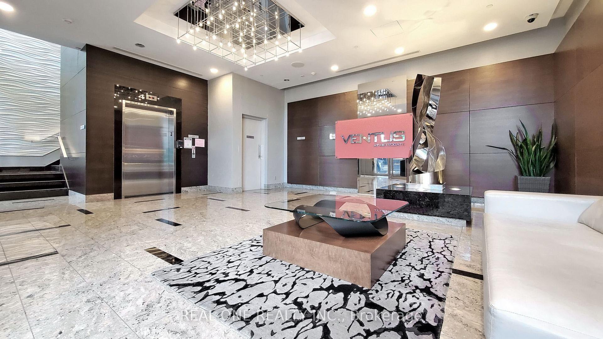 3 Bedrooms Condo at 151 Village Green, Toronto For sale