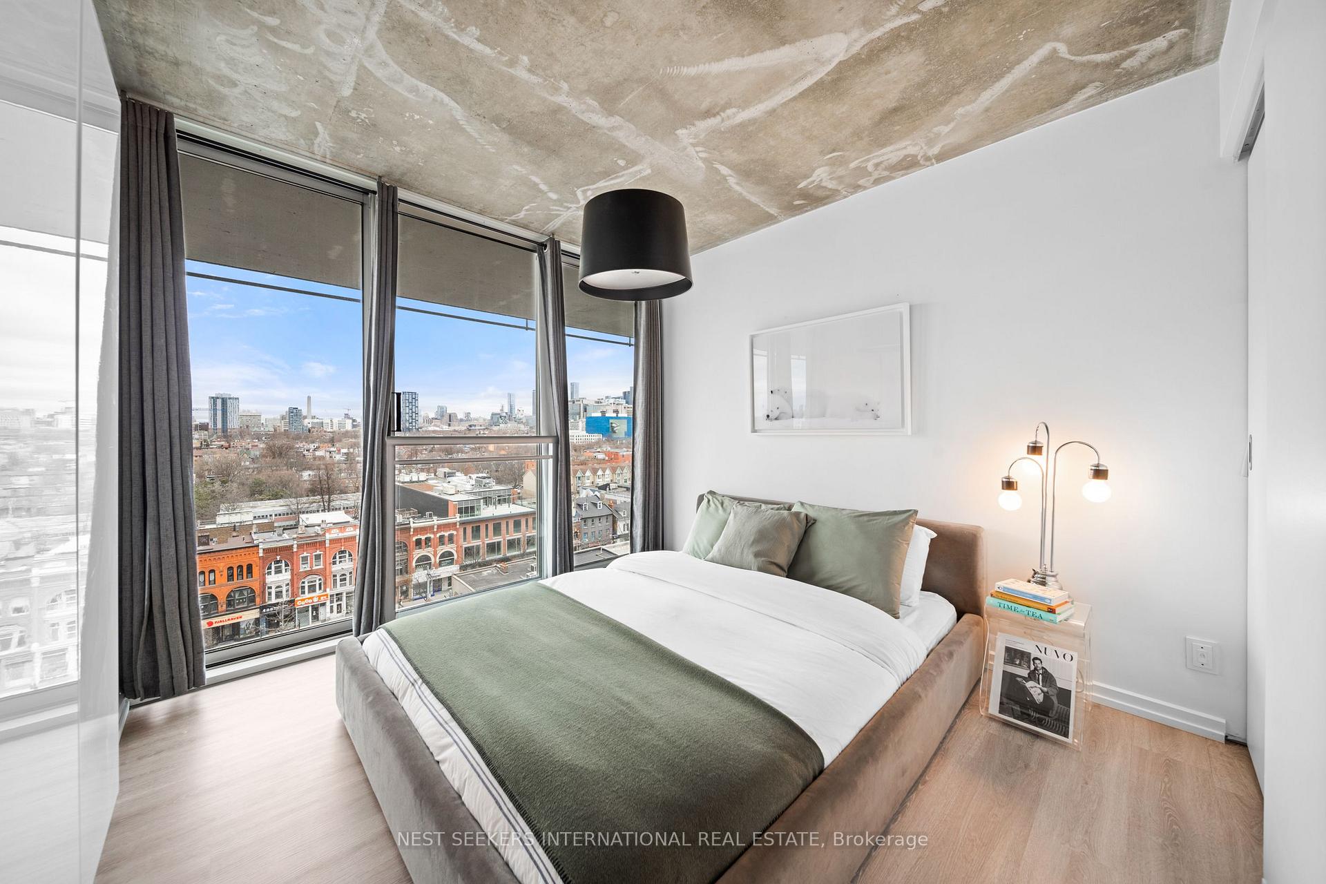 2 Bedrooms Condo at 388 Richmond, Toronto For sale