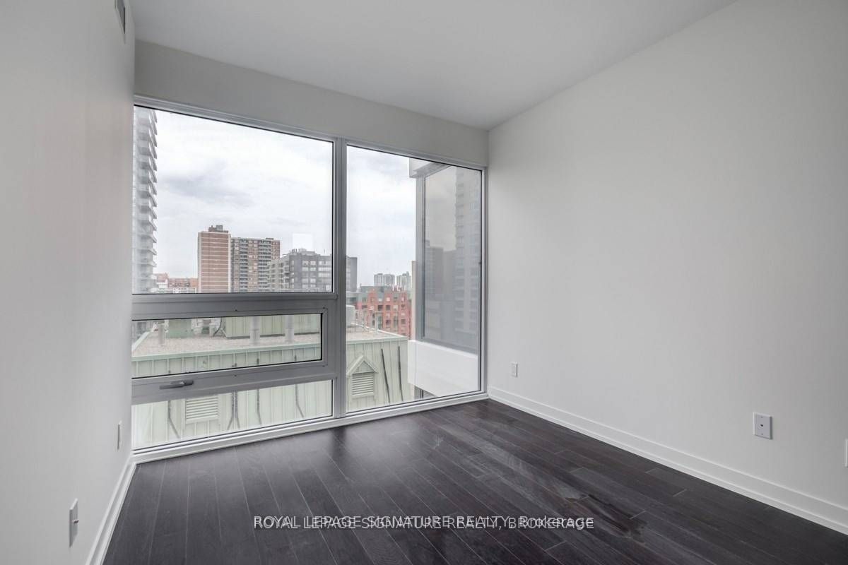 85 Wood Street, #3905