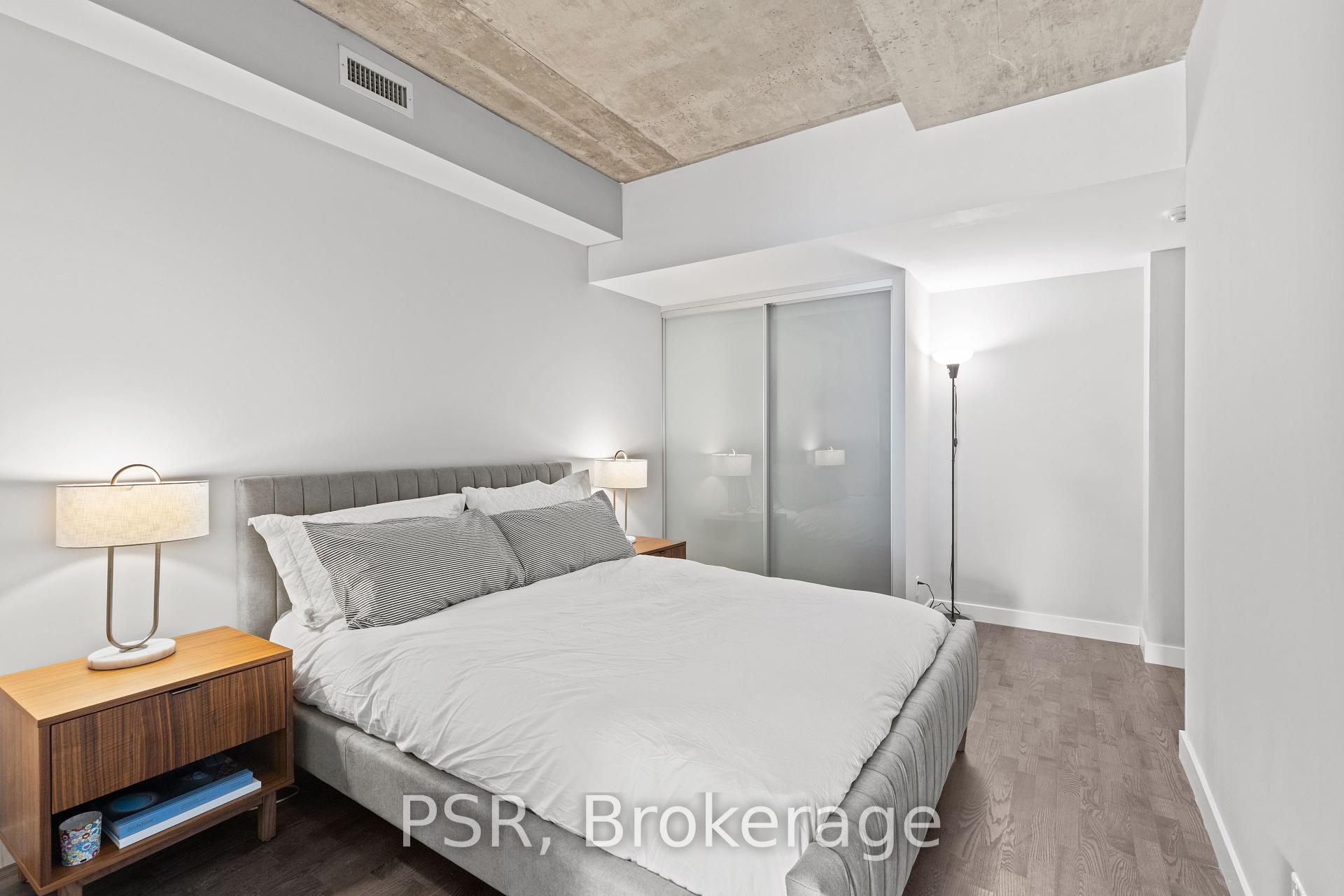 2 Bedrooms Condo at 75 Portland, Toronto For sale