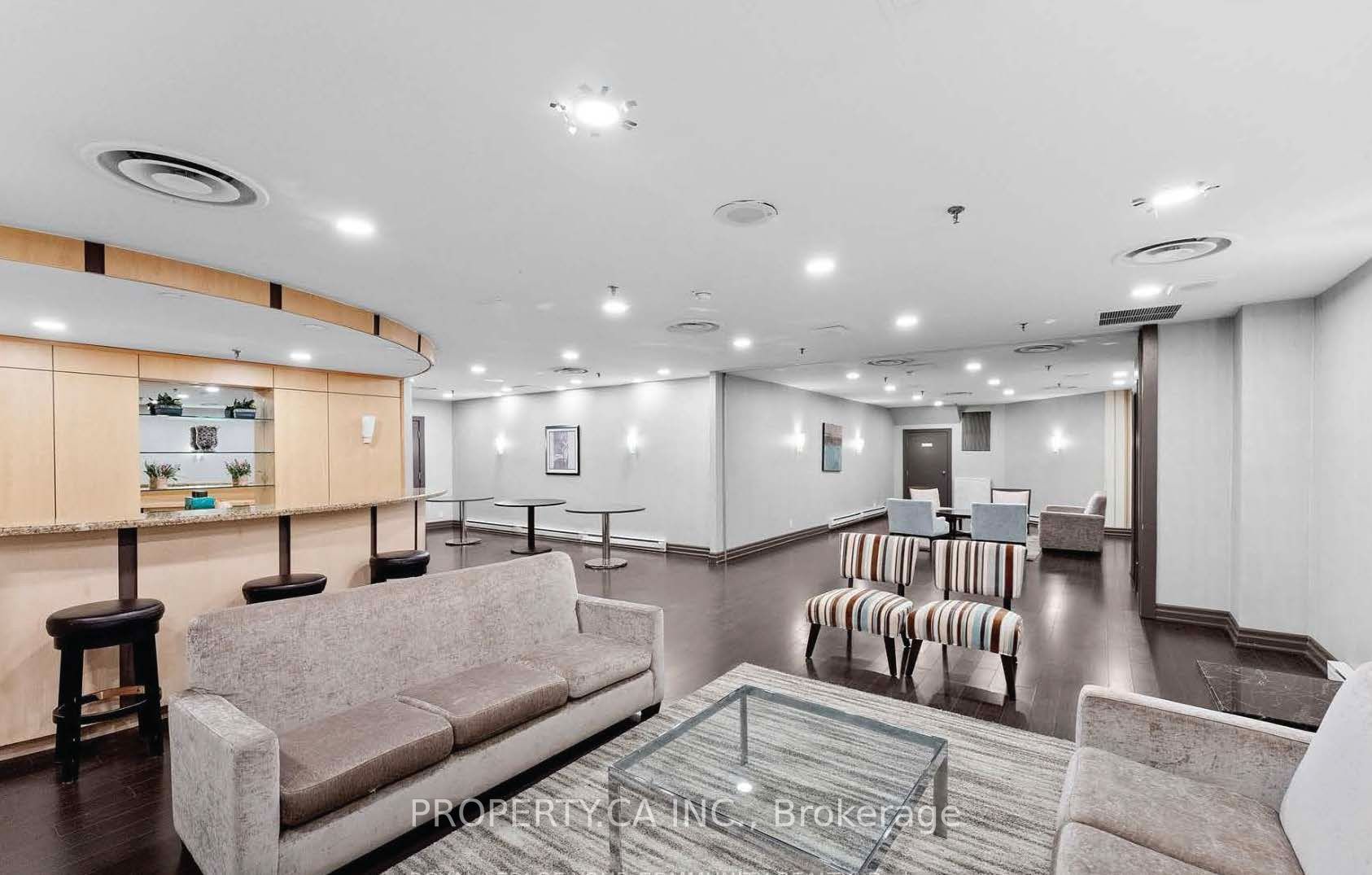 711 Bay Street, #1221