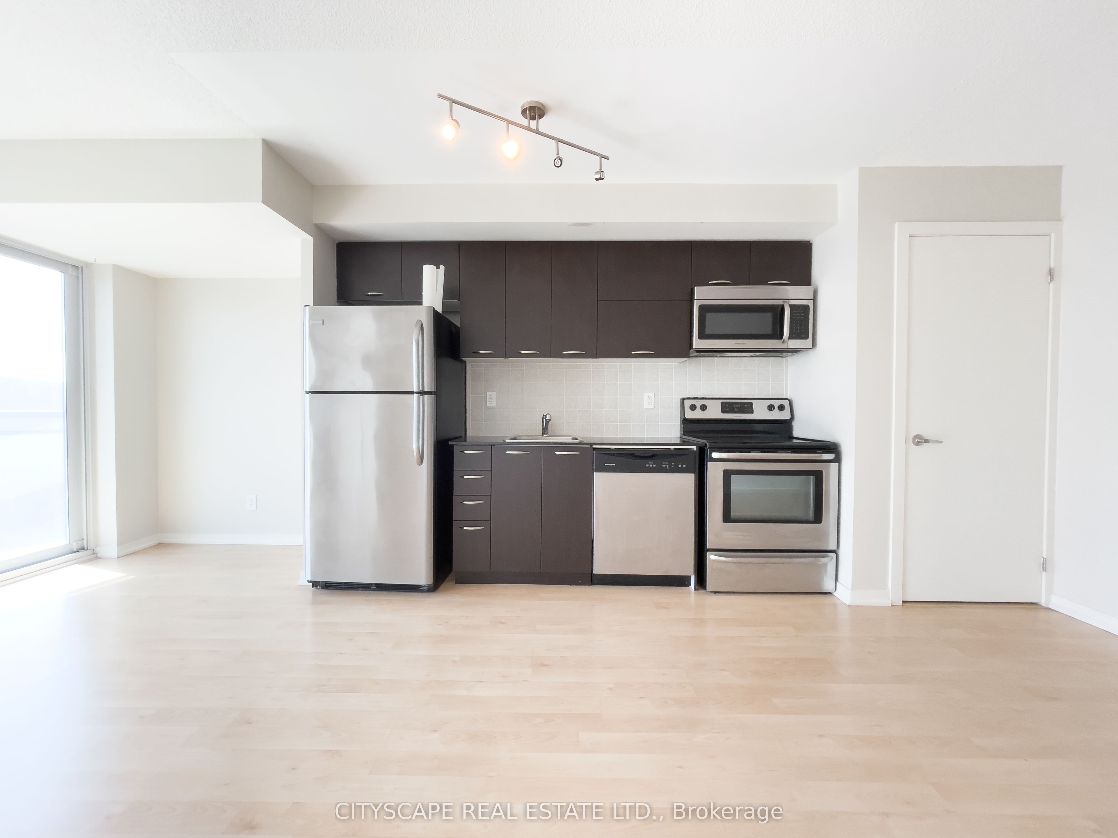 38 Joe Shuster Way, #1403