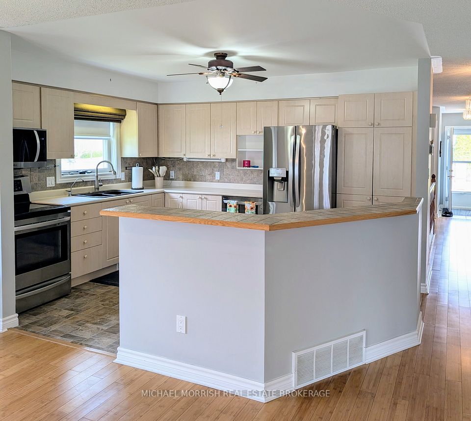 36 Jackson Court ; MLS ID: X12064185