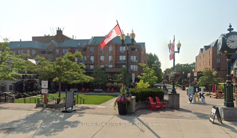 2 Bedrooms Condo at 221 Robinson,  Oakville For sale