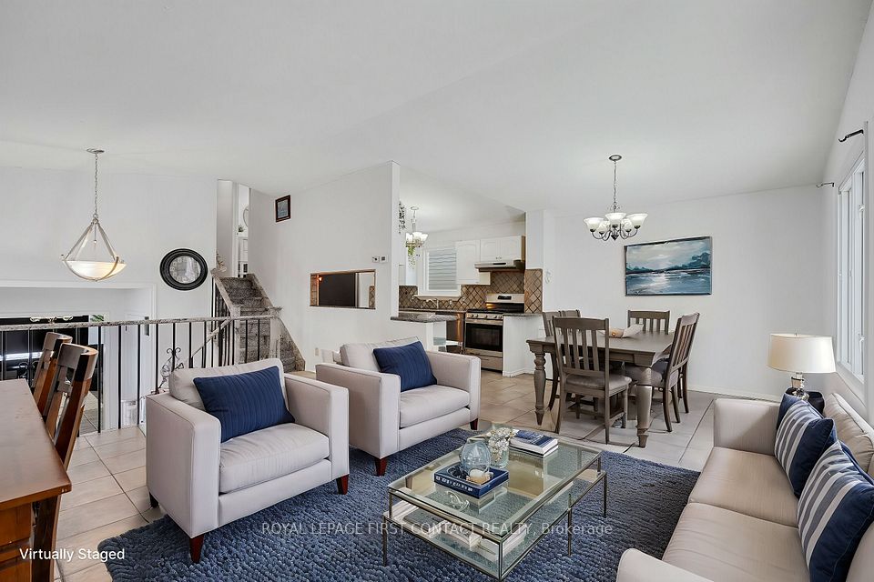 55 ROSENFELD Drive, Barrie, ON L4M 5X5