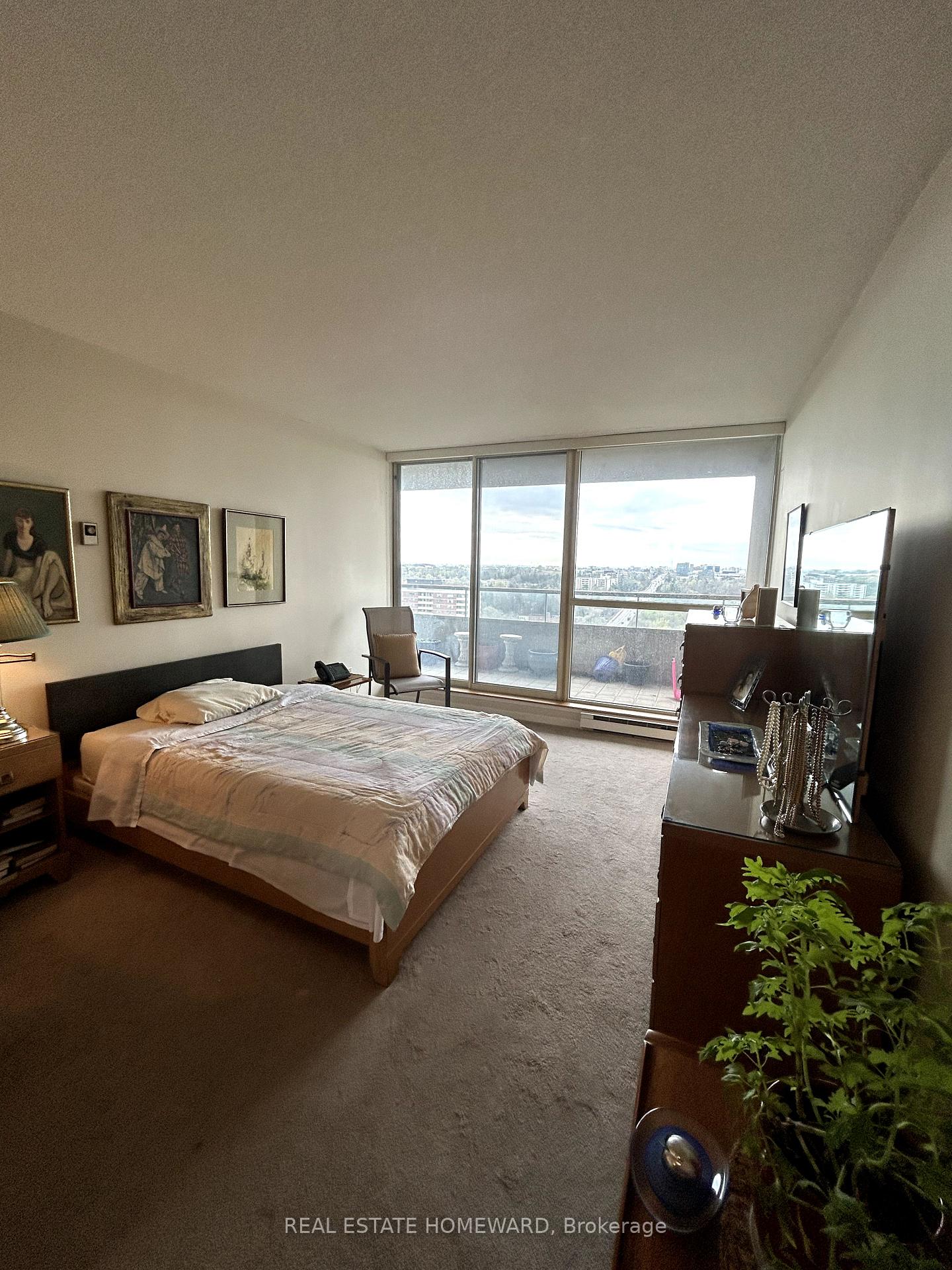 2 Bedrooms Condo at 10 Torresdale,  Toronto For sale