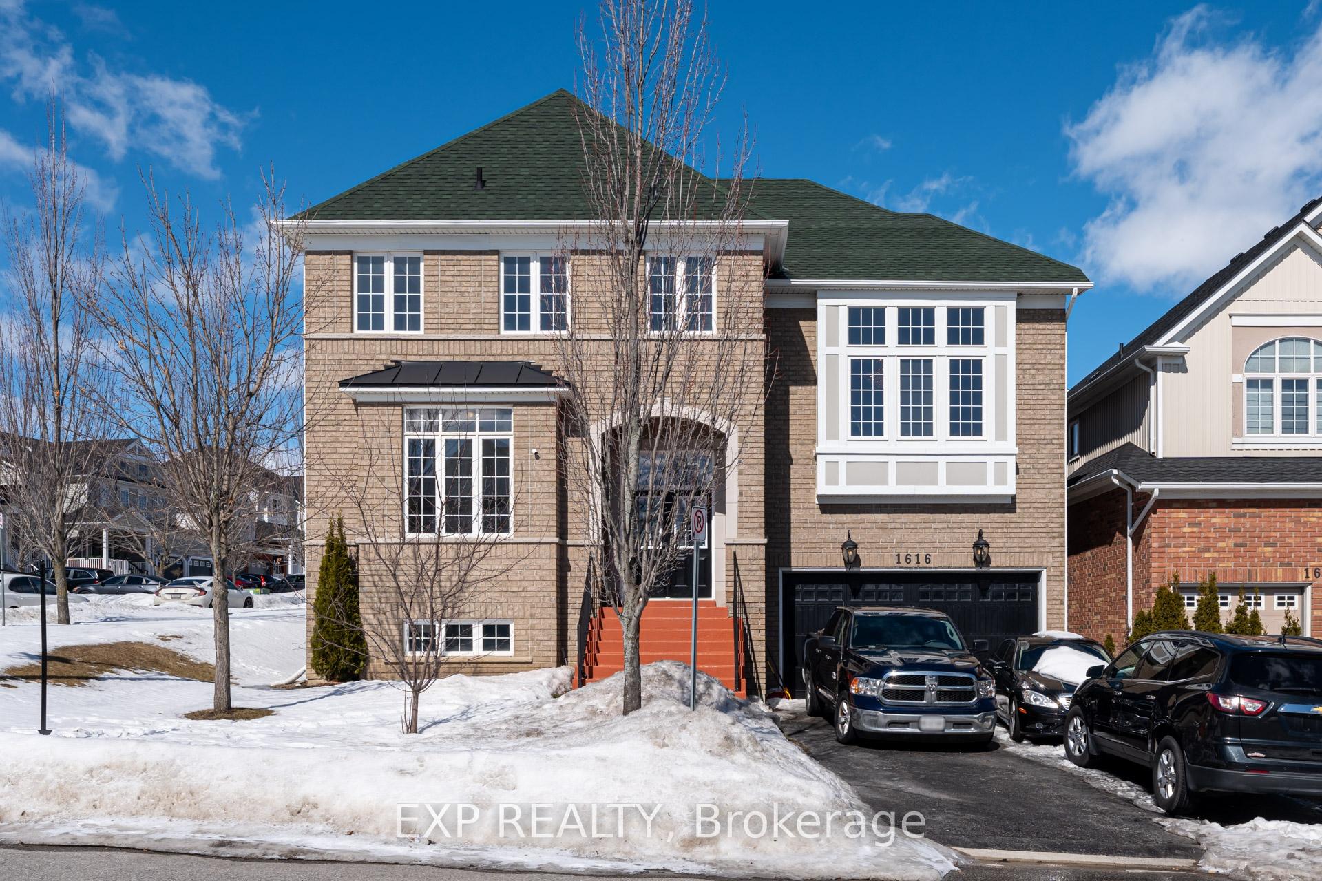1616 Docking Court, Oshawa, ON L1K 0H3