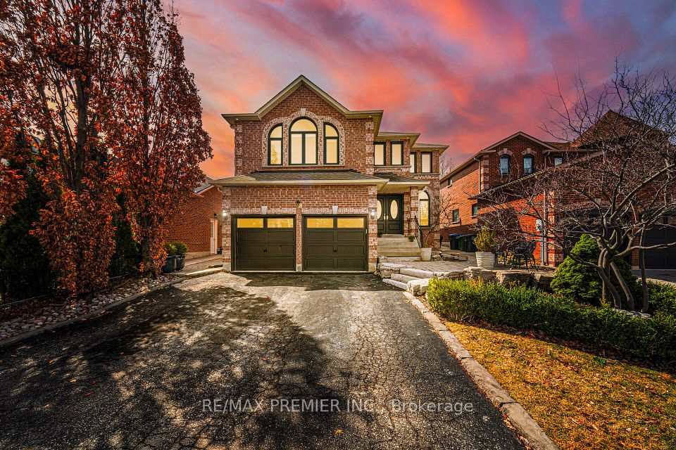 28 Strawberry Hill