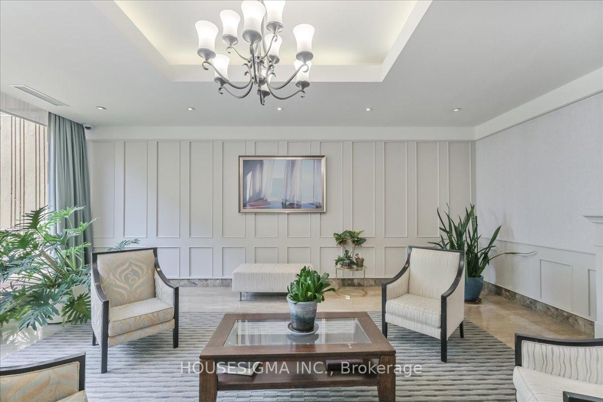 3 Bedrooms Condo at 1359 White Oaks, Oakville For sale