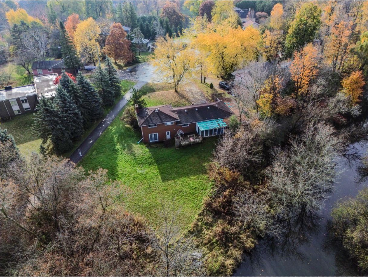12 Campbell Court Markham Ontario L3R 2B4