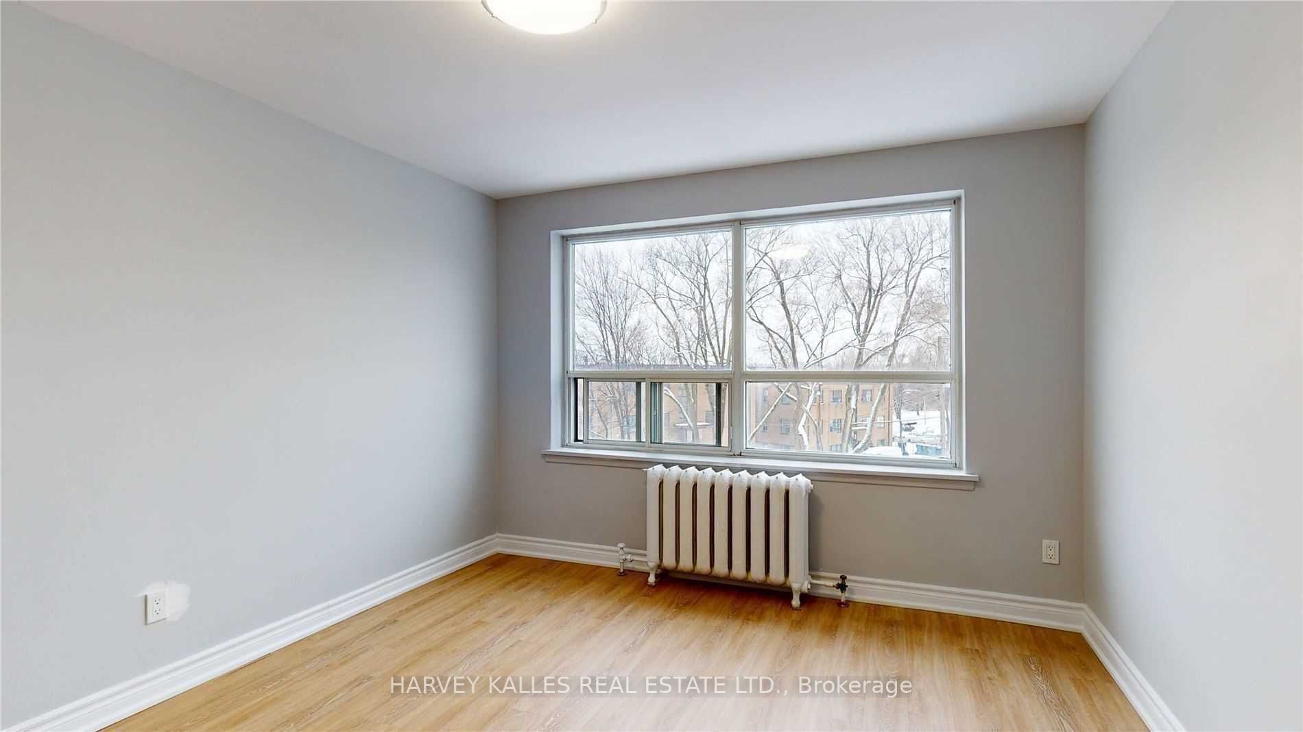4 Greentree Court 112
