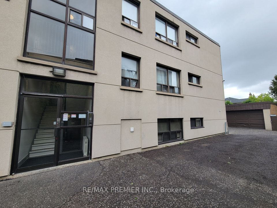 2637 Keele