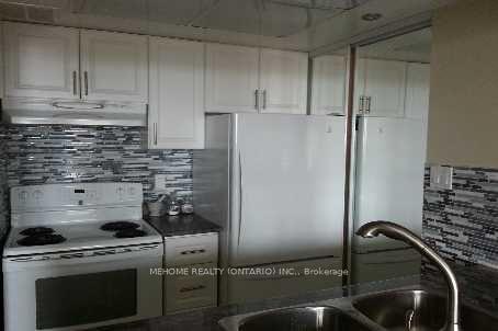 2 Bedrooms Condo at 3 Greystone Walk, Toronto For sale