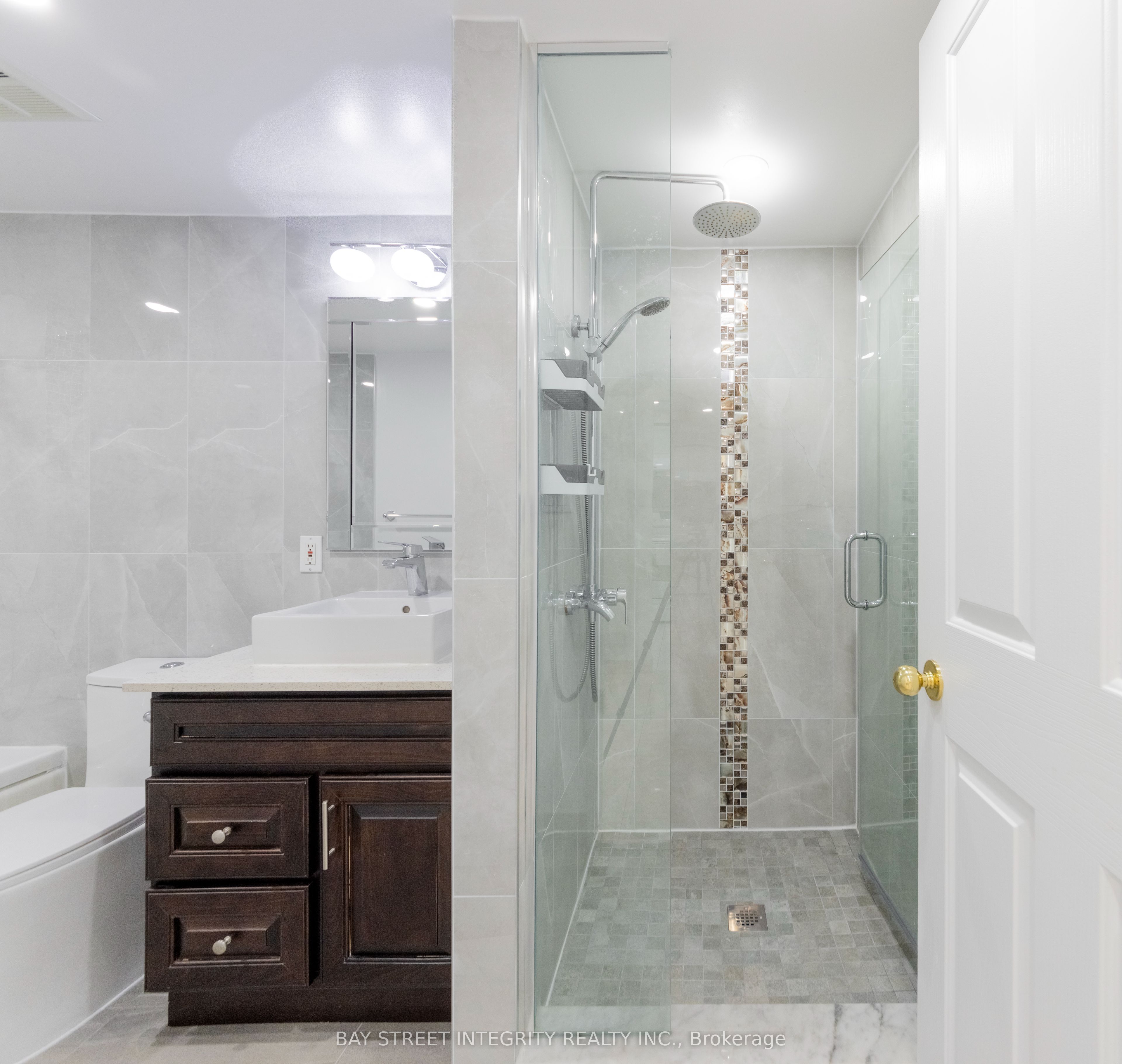 28 Hollywood Avenue, #1210