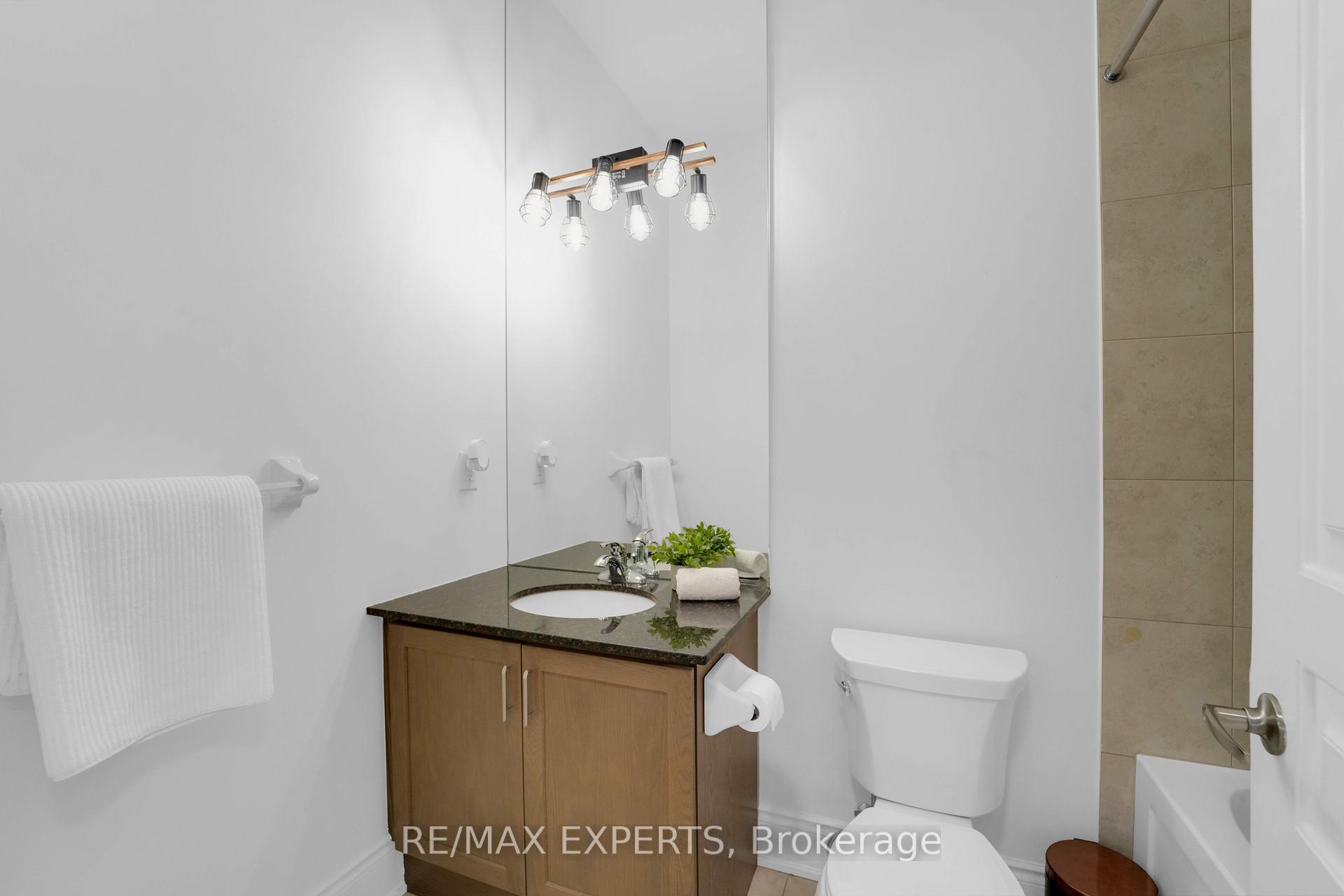 1 Bedroom Condo at 9255 JANE,  Vaughan For sale