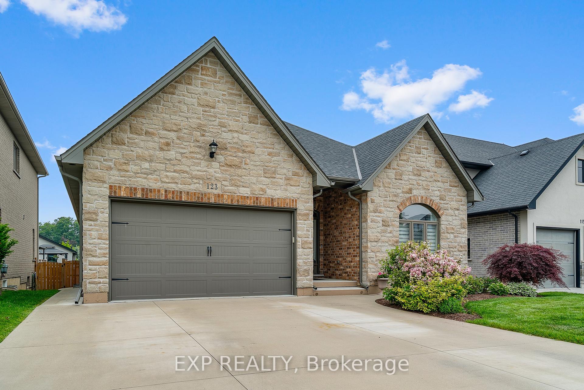 123 Forest Ridge Court, Welland, ON L3C 0C2