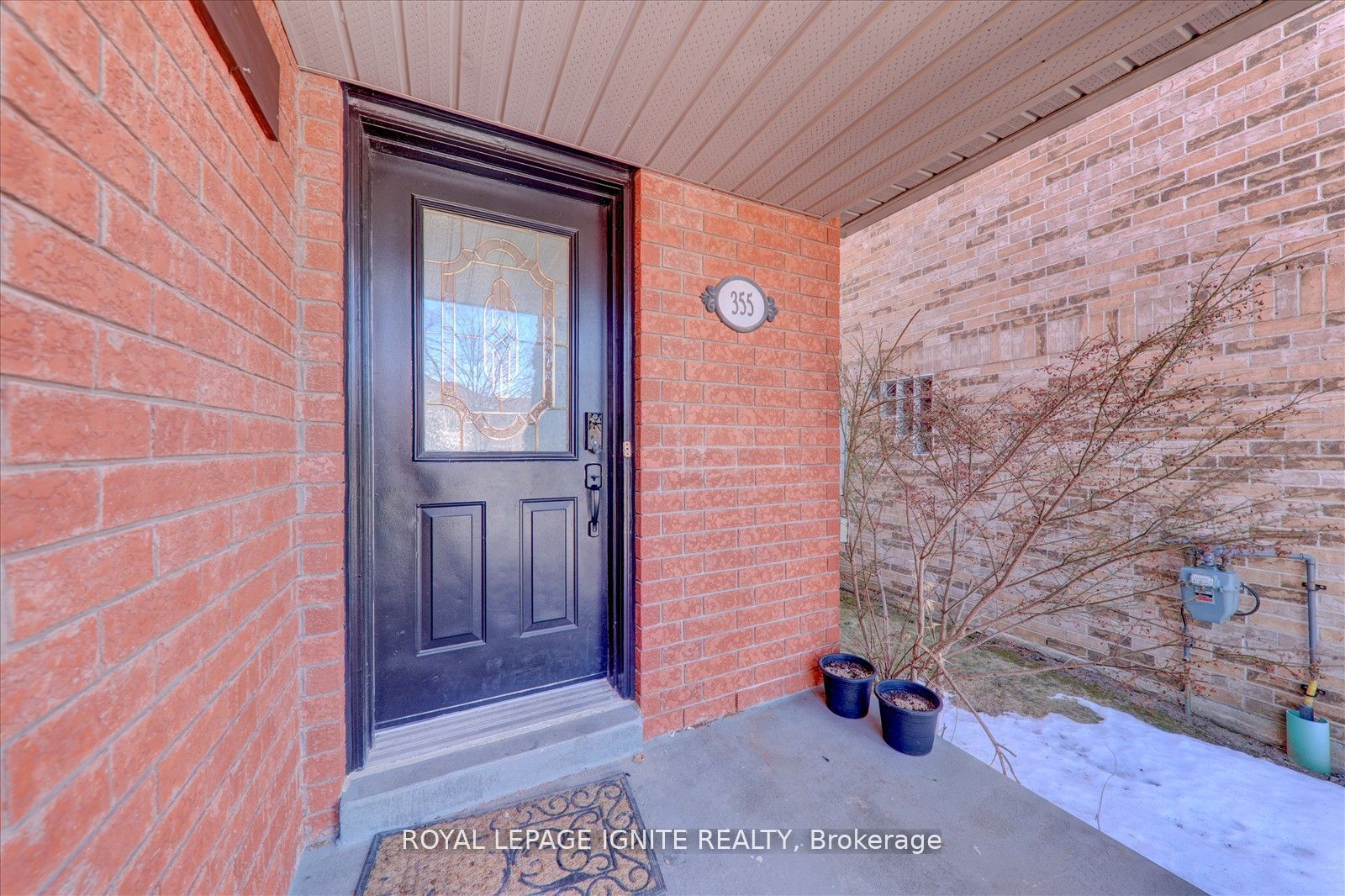 355 Sparrow Circle