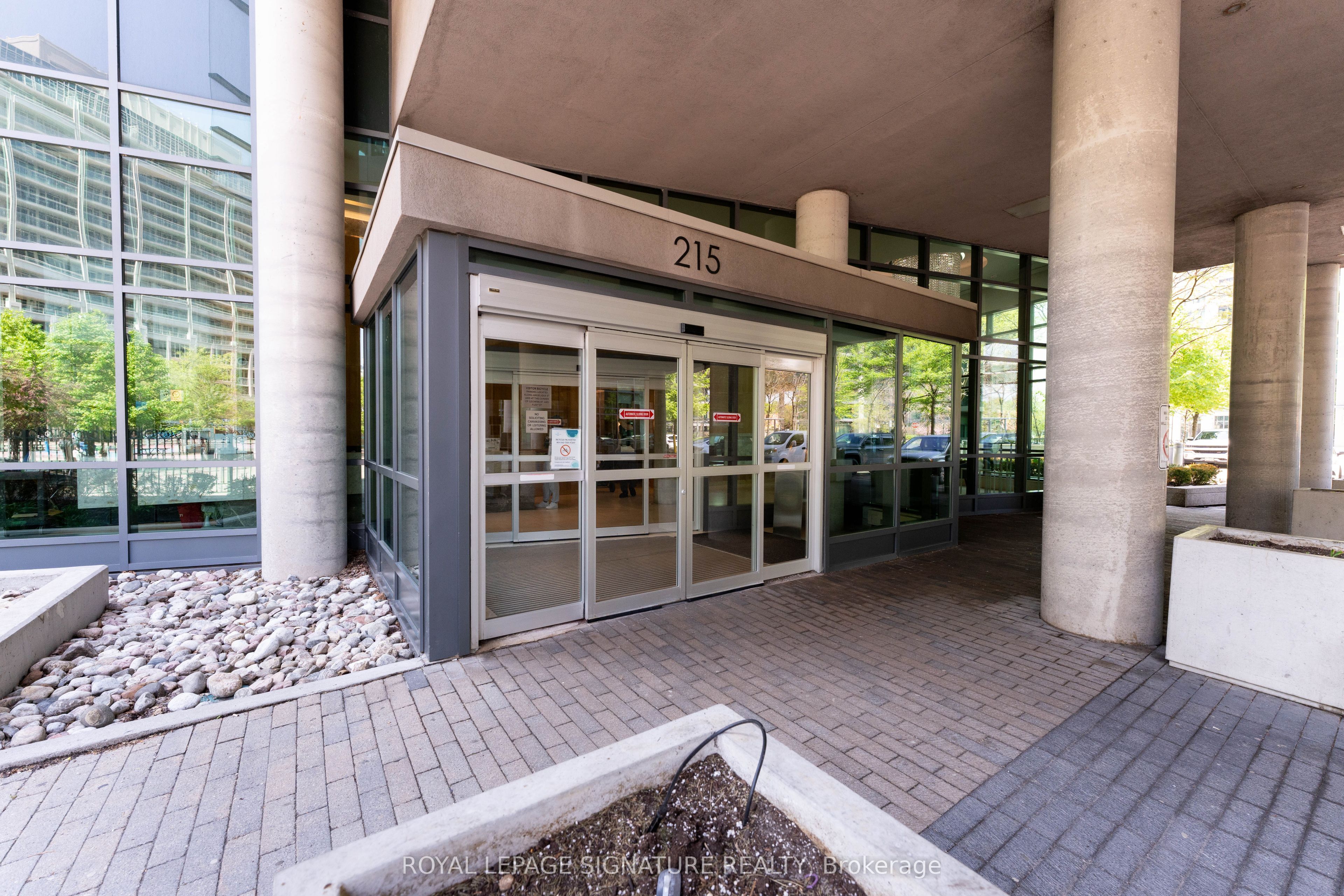 215 Fort York Boulevard, #3407