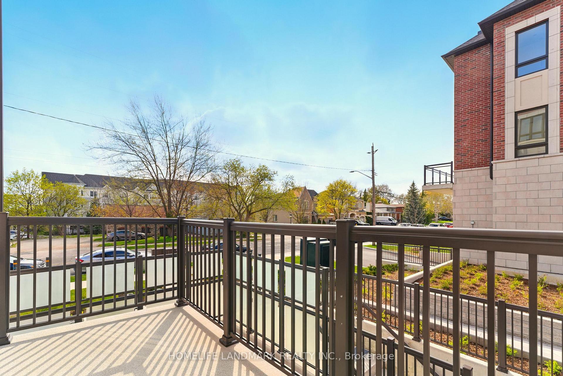 2 Bedrooms Condo at 4015 Hickory,  Mississauga For sale