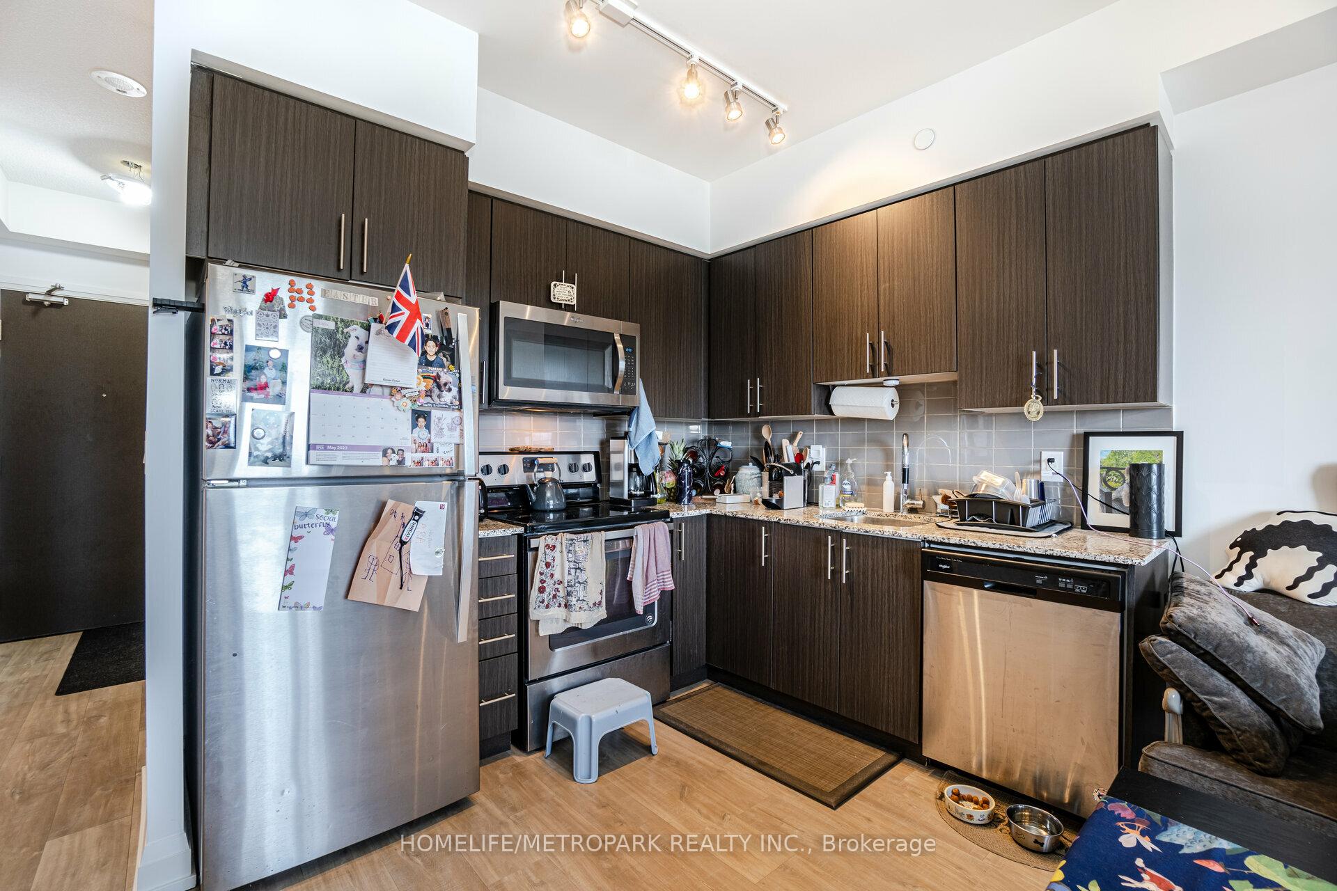2 Bedrooms Condo at 3600 Highway 7,  Vaughan For sale