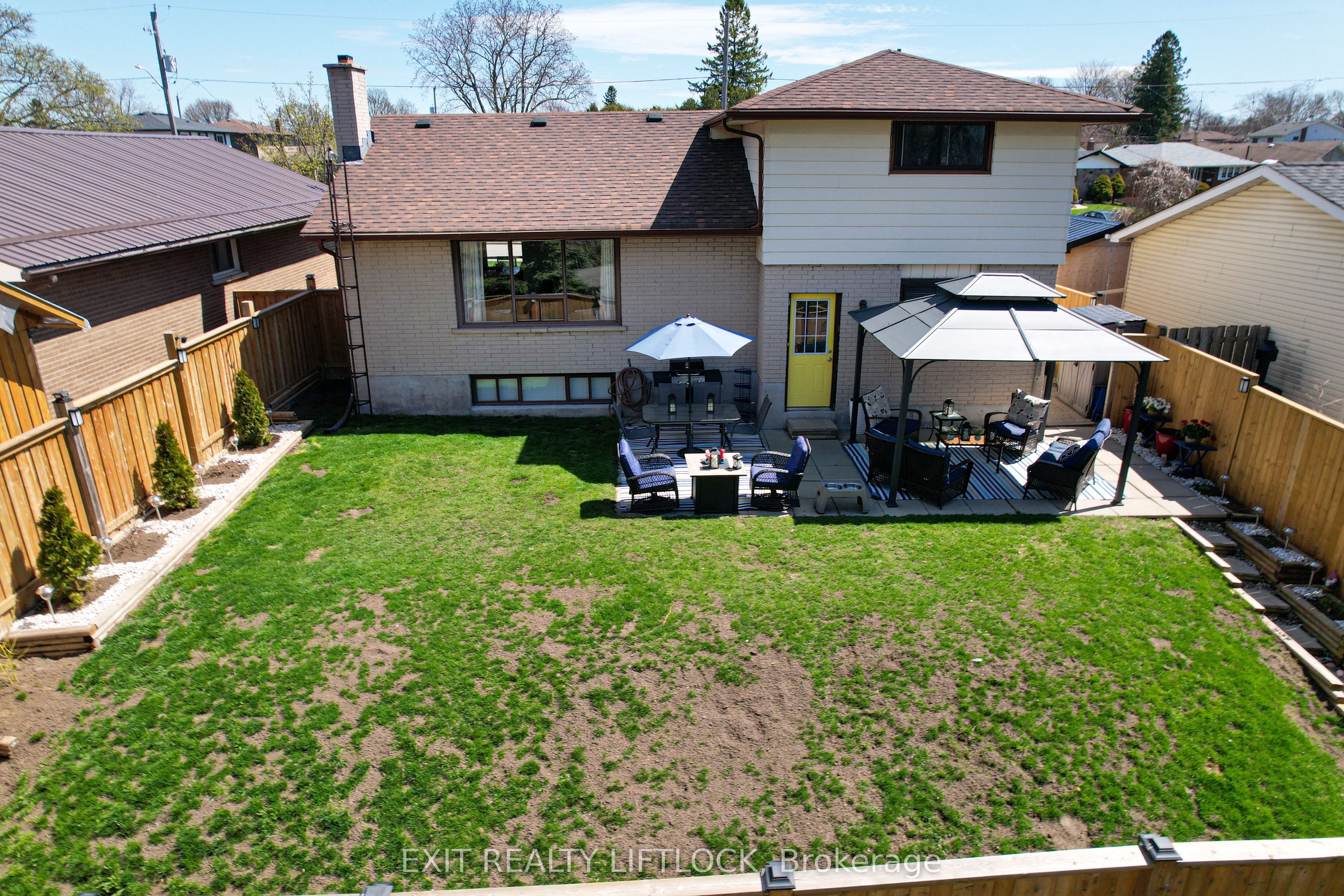 110 Labrador Drive
