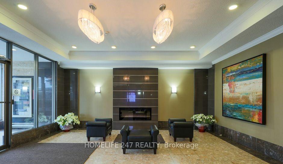 2 Bedrooms Condo at 5 Greystone Walk,  Toronto For sale
