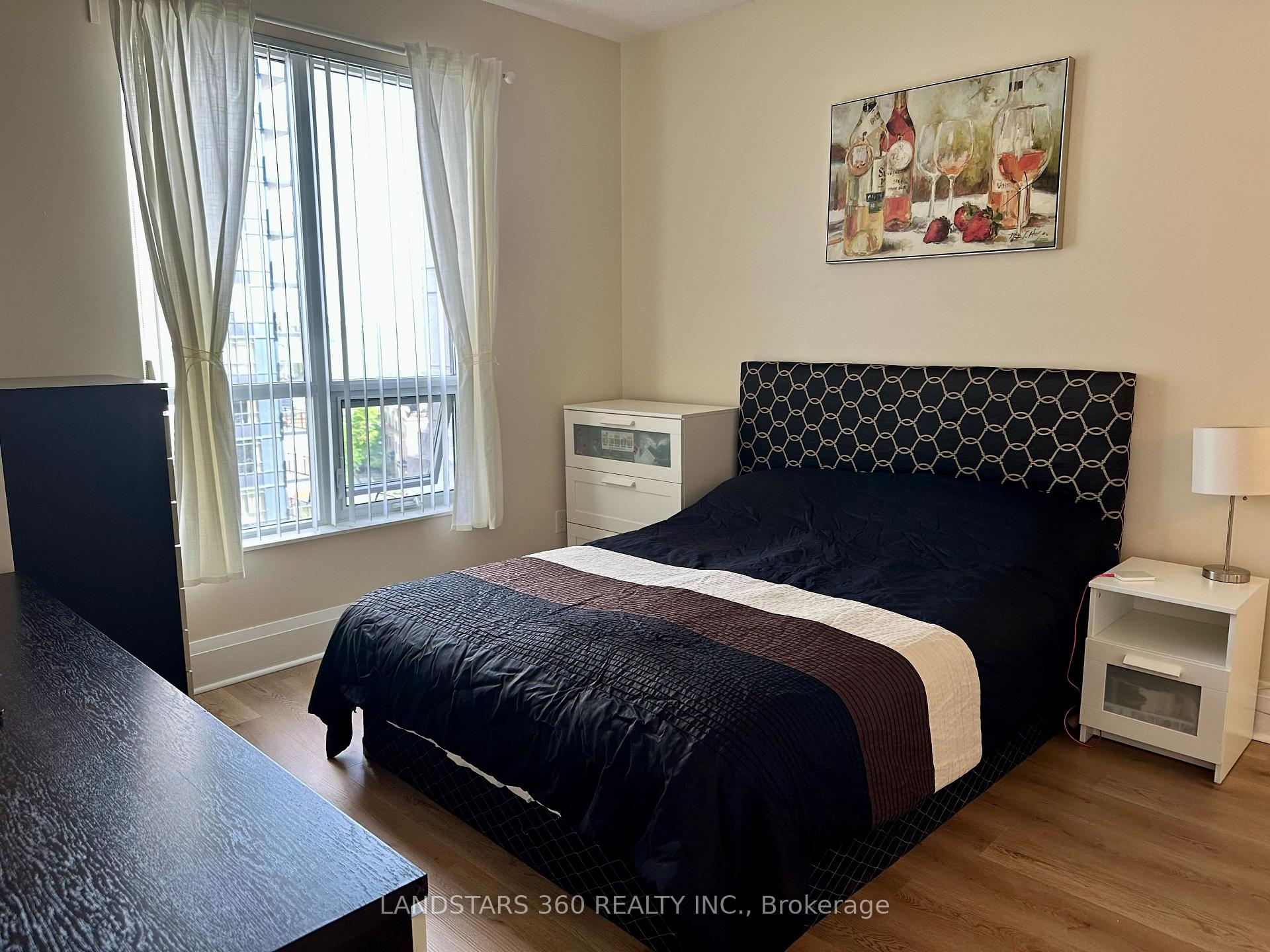 3 Bedrooms Condo at 100 Harrison Garden, Toronto For sale